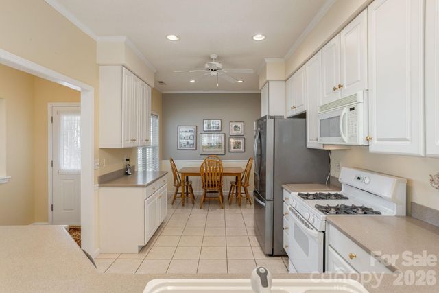 119 Cambridge Drive, Brevard, NC 28712