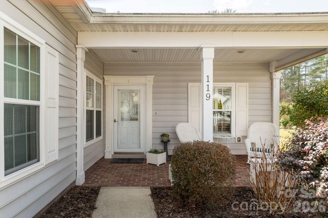 119 Cambridge Drive, Brevard, NC 28712
