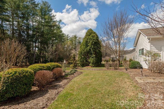 119 Cambridge Drive, Brevard, NC 28712