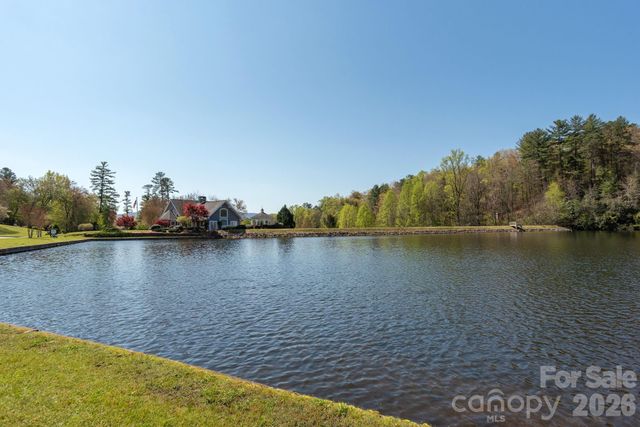 119 Cambridge Drive, Brevard, NC 28712