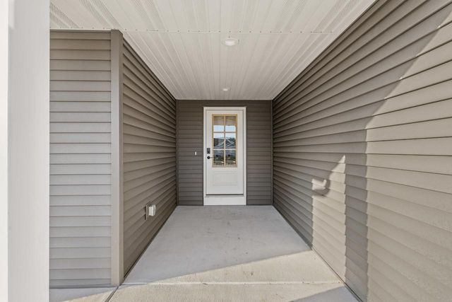 4932 WATER MINT WAY, Green Bay, WI 54313