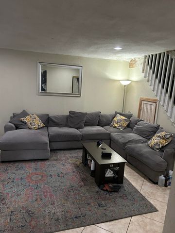 3390 NW 8th Place, Lauderhill, FL 33311