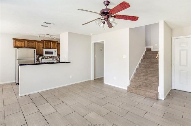 1208 Oney Hervey Drive, College Station, TX 77840