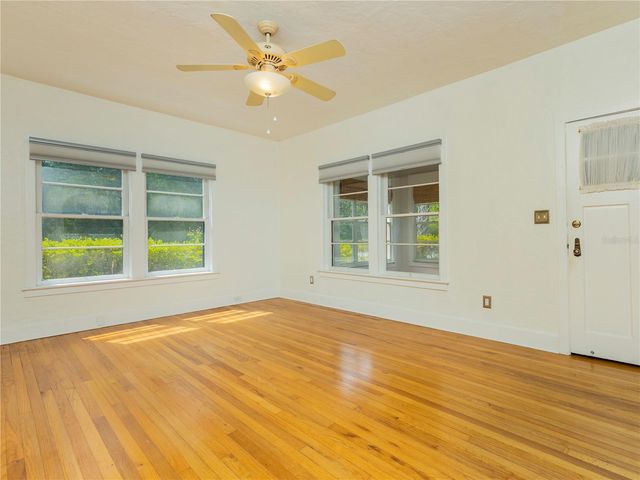 501 NE 8TH AVENUE, Gainesville, FL 32601