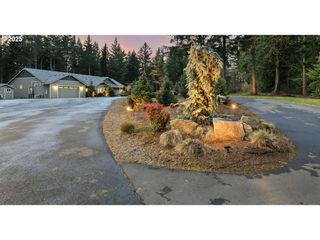 20878 S RIDGE Pl, Oregon City, OR 97045