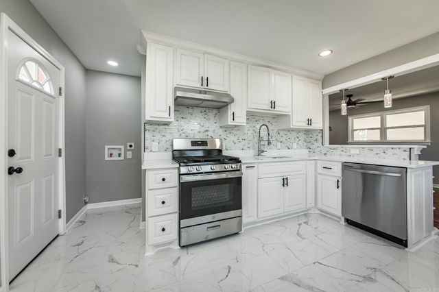 4618 Pike Avenue, North Little Rock, AR 72118