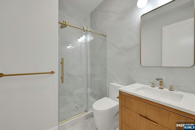 32 Highland Avenue, Demarest, NJ 07627