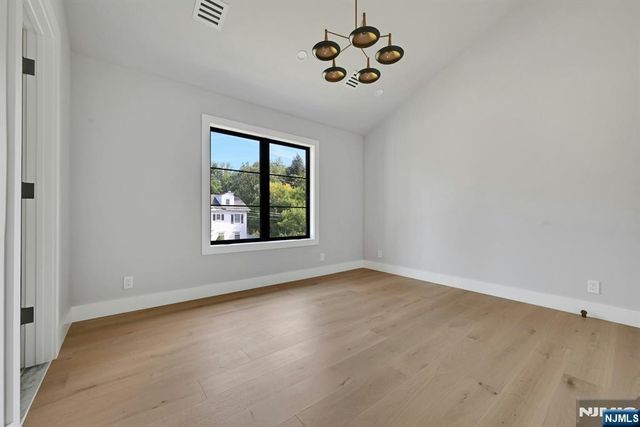 32 Highland Avenue, Demarest, NJ 07627