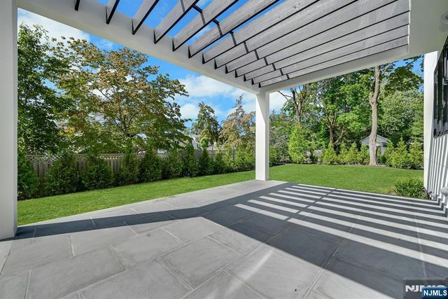 32 Highland Avenue, Demarest, NJ 07627