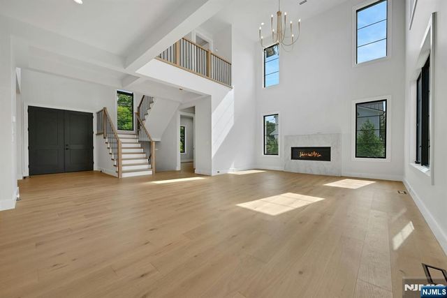 32 Highland Avenue, Demarest, NJ 07627