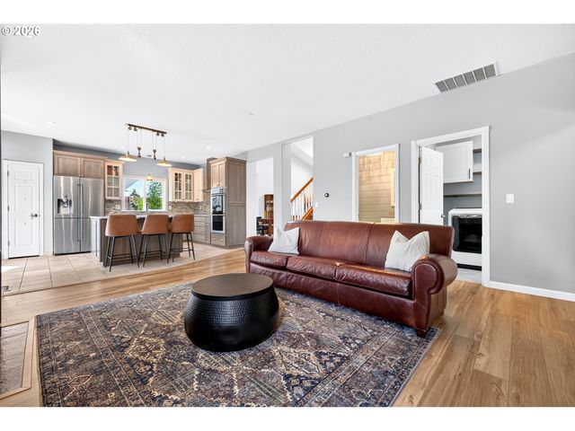 15524 Se BELMORE Hts, Portland, OR 97236