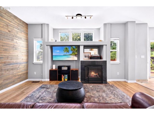 15524 Se BELMORE Hts, Portland, OR 97236