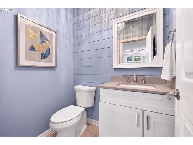 15524 Se BELMORE Hts, Portland, OR 97236