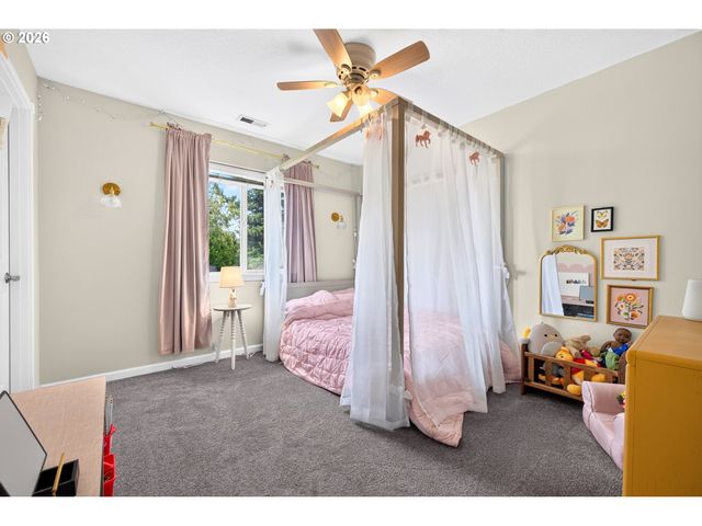 15524 Se BELMORE Hts, Portland, OR 97236