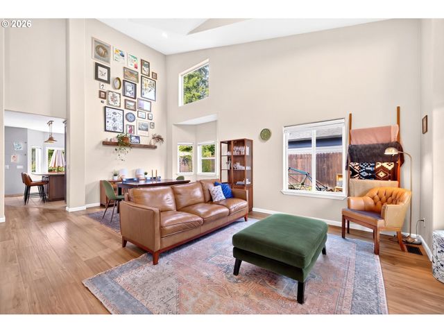 15524 Se BELMORE Hts, Portland, OR 97236
