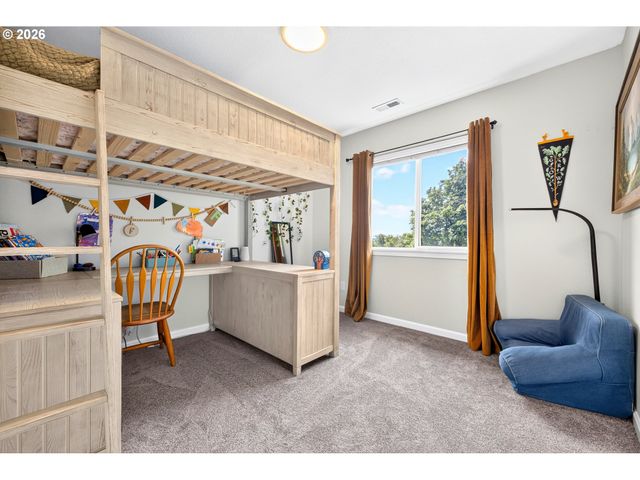 15524 Se BELMORE Hts, Portland, OR 97236