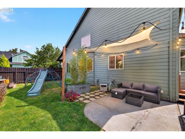 15524 Se BELMORE Hts, Portland, OR 97236