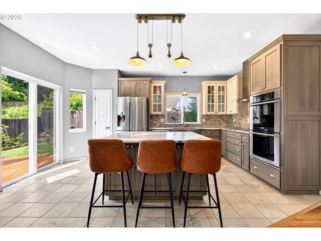 15524 Se BELMORE Hts, Portland, OR 97236