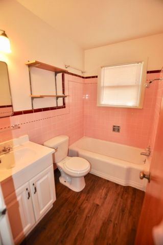 712 W Bridge Street, Weatherford, TX 76086