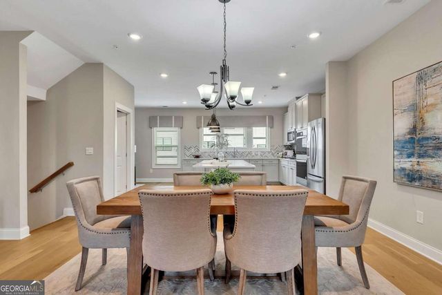 708 Mulberry Walk, Woodstock, GA 30188