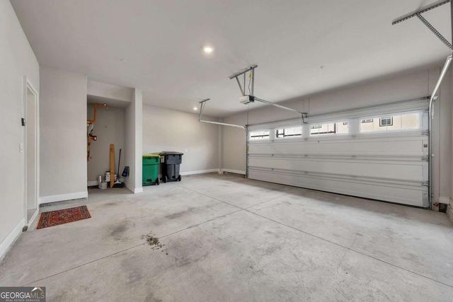 708 Mulberry Walk, Woodstock, GA 30188