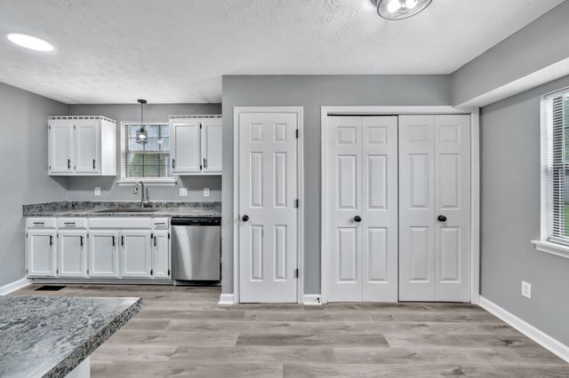 6109 Ebenezer Rd, Greenbrier, TN 37073
