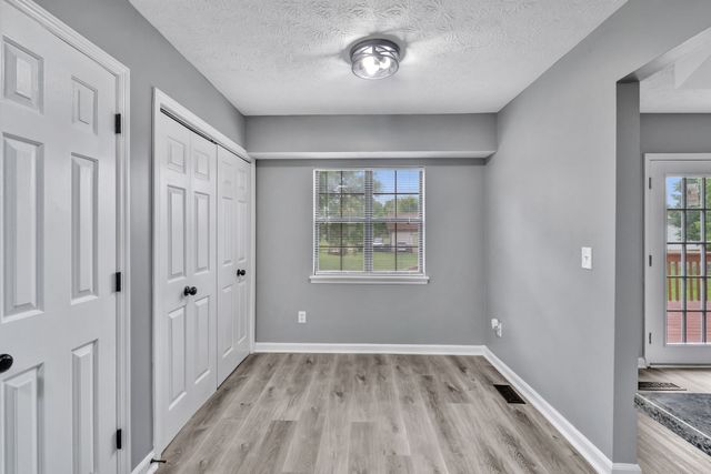 6109 Ebenezer Rd, Greenbrier, TN 37073