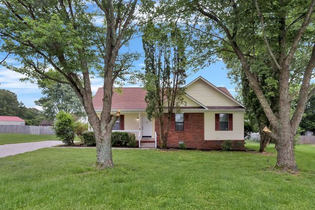 6109 Ebenezer Rd, Greenbrier, TN 37073