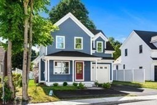 28 Fairview Ave, Ipswich, MA 01938