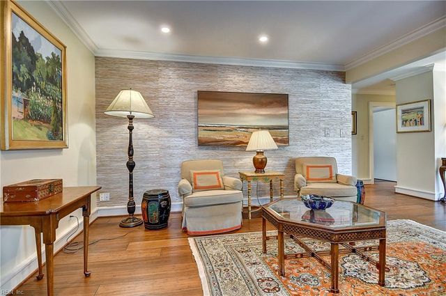 700 Oriole Dr Apt 125A, Virginia Beach, VA 23451