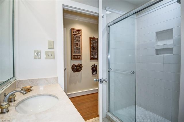 700 Oriole Dr Apt 125A, Virginia Beach, VA 23451
