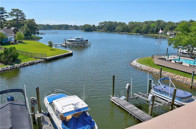 700 Oriole Dr Apt 125A, Virginia Beach, VA 23451