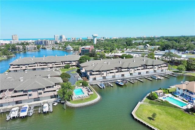 700 Oriole Dr Apt 125A, Virginia Beach, VA 23451