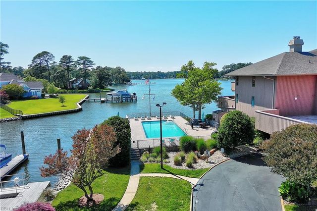 700 Oriole Dr Apt 125A, Virginia Beach, VA 23451