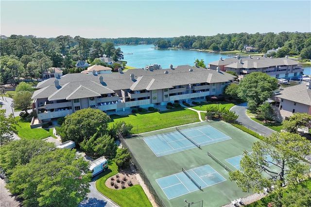 700 Oriole Dr Apt 125A, Virginia Beach, VA 23451