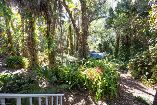 5960 Neal RD, Fort Myers, FL 33905