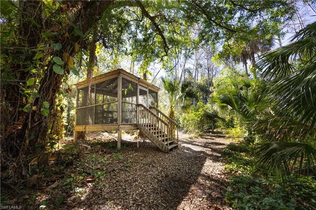 5960 Neal RD, Fort Myers, FL 33905