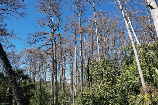 5960 Neal RD, Fort Myers, FL 33905