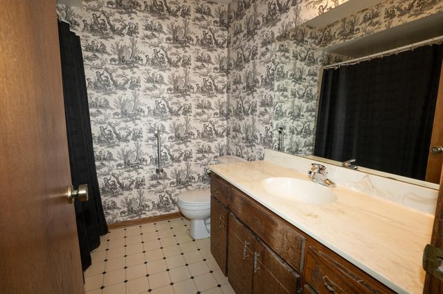 434 E 11th Street L, New Richmond, WI 54017