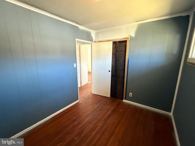 6 CIRCLE DR, Reading, PA 19606