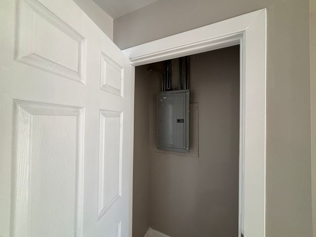 591 Andover Street, Chicago Heights, IL 60411