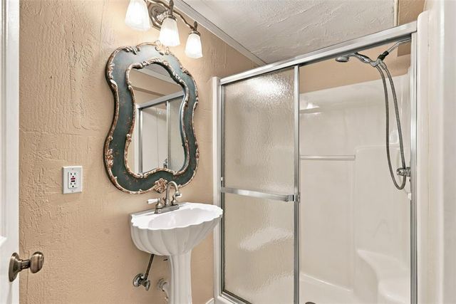 2608 NW 25th Street, Oklahoma City, OK 73107