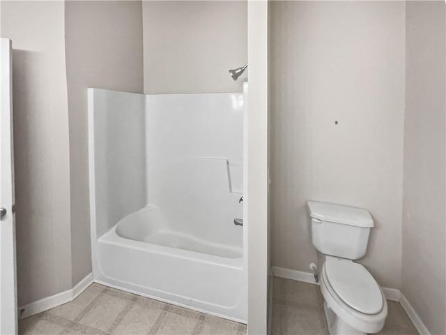 1394 Orchard Park Drive, Stone Mountain, GA 30083