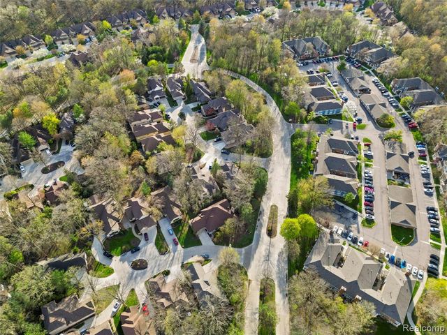 1 Cumberlane Court, Dearborn, MI 48126