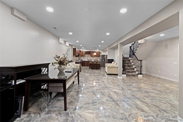 1 Cumberlane Court, Dearborn, MI 48126