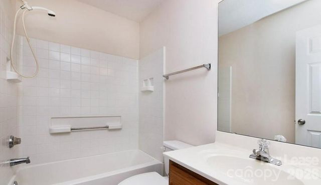 3134 Summercroft Lane, Charlotte, NC 28269