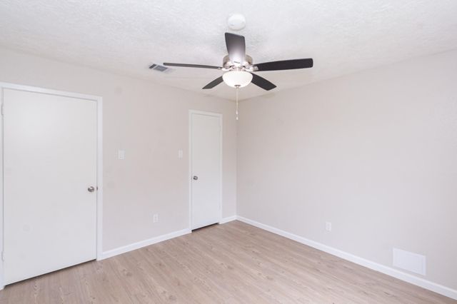 16911 Bougainvilla Lane, Friendswood, TX 77546