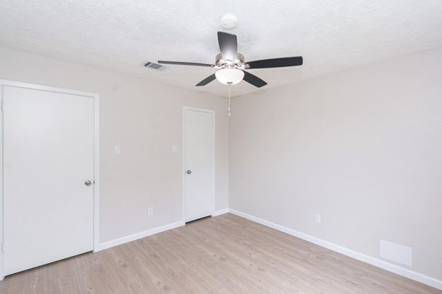 16911 Bougainvilla Lane, Friendswood, TX 77546