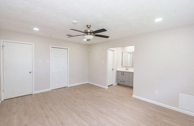 16911 Bougainvilla Lane, Friendswood, TX 77546