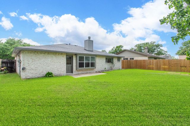 16911 Bougainvilla Lane, Friendswood, TX 77546